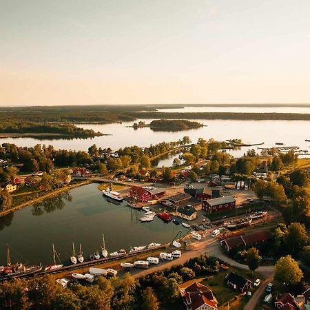 Perssons I Backens Pensionat- Sjoetorps Vandrarhem & Rum Esterno foto