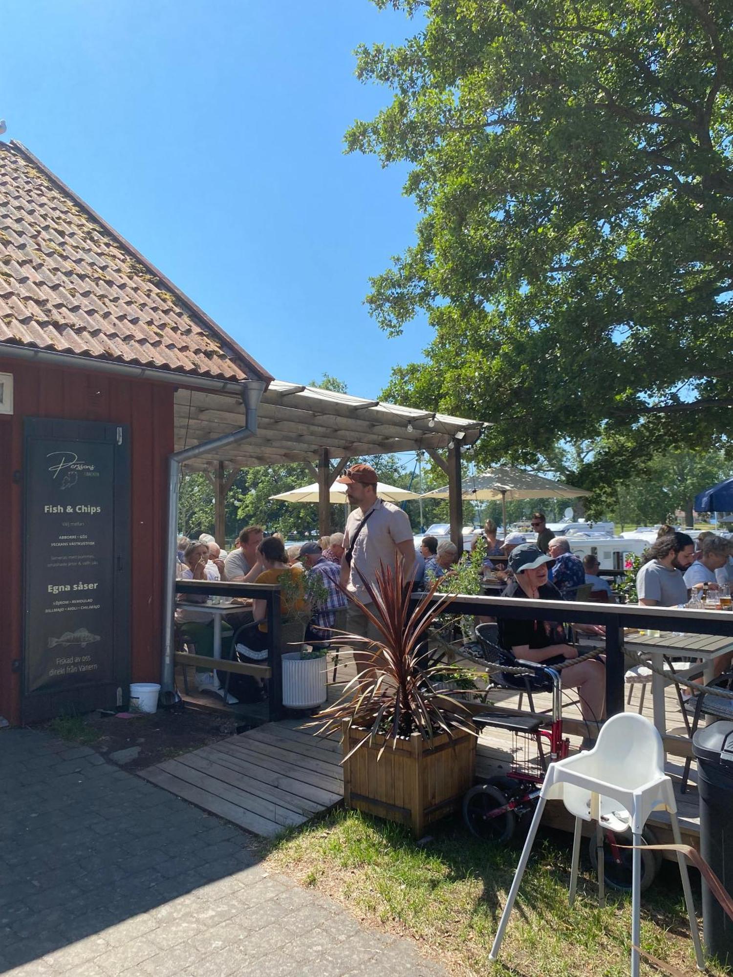 Perssons I Backens Pensionat- Sjoetorps Vandrarhem & Rum Esterno foto